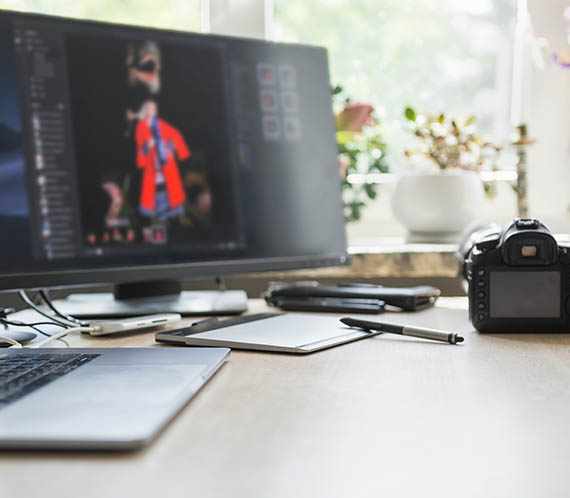 Studio graphique, logo, charte graphique, template